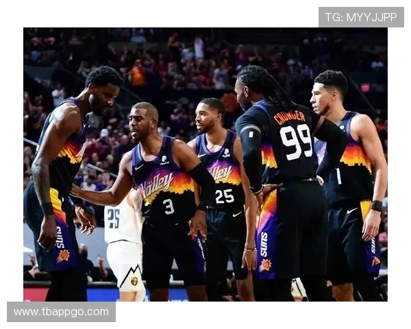 NBA球星合影中出现了哪些难忘的团队瞬间
